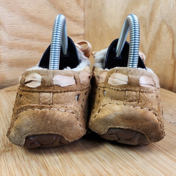 Ugg Womens Dakota Sunshine Flora Perforated Chestnut Moccasin Suede Slippers - Picture 5 of 9